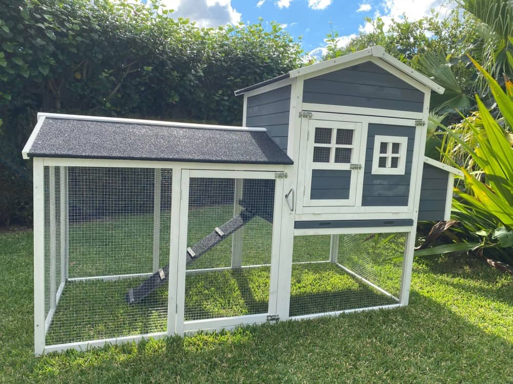 Grey Mansion - Front view