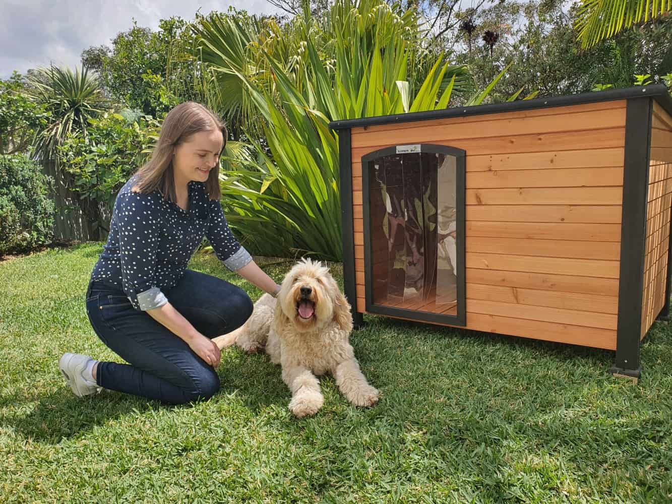 Haven Dog Kennel with Groodle