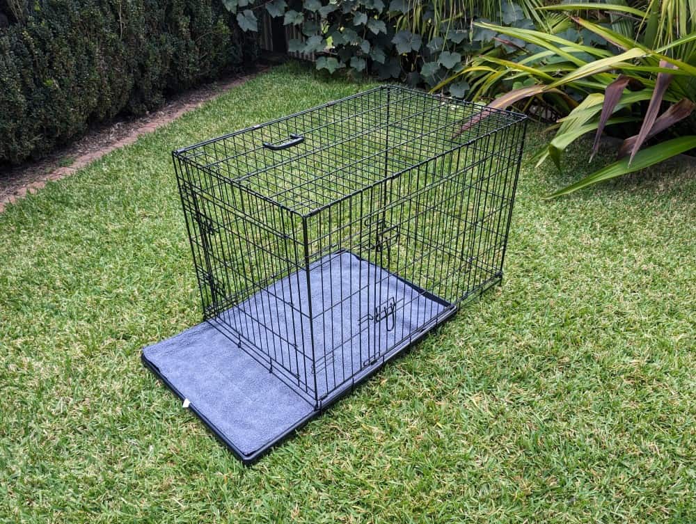 36 Inch Crate - Tray Slides Out