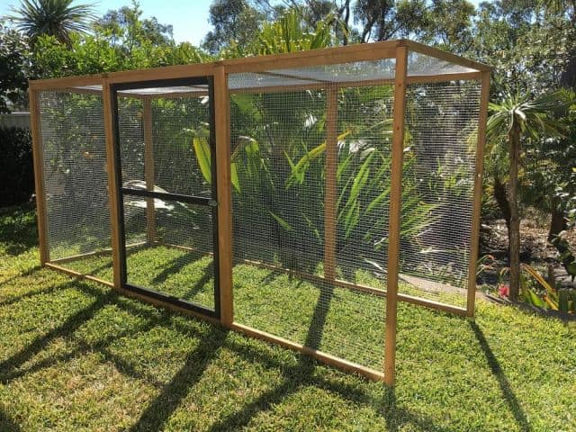 Side view of rabbit cabana run