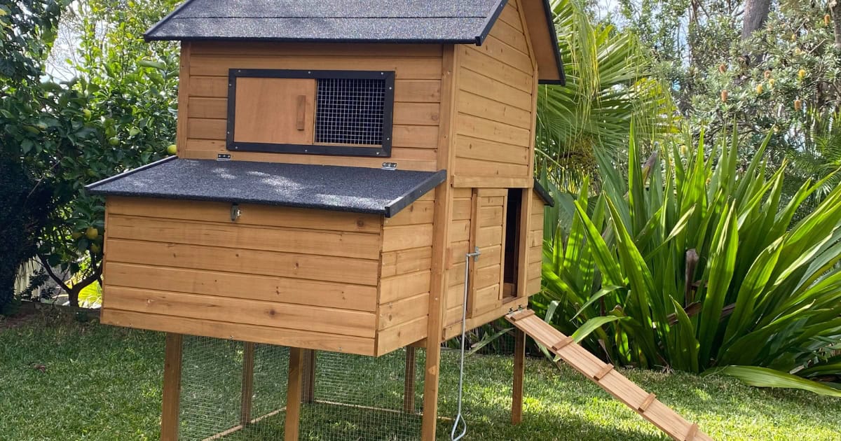 Somerzby Cabana Chicken Coop