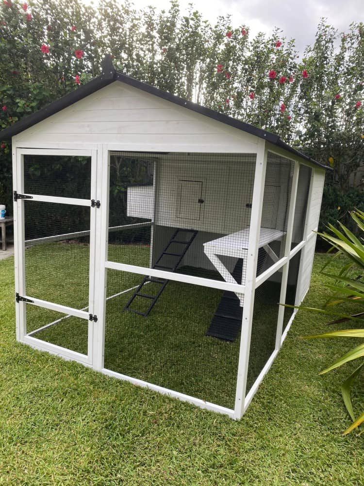 Castle Chicken Coop - Right side