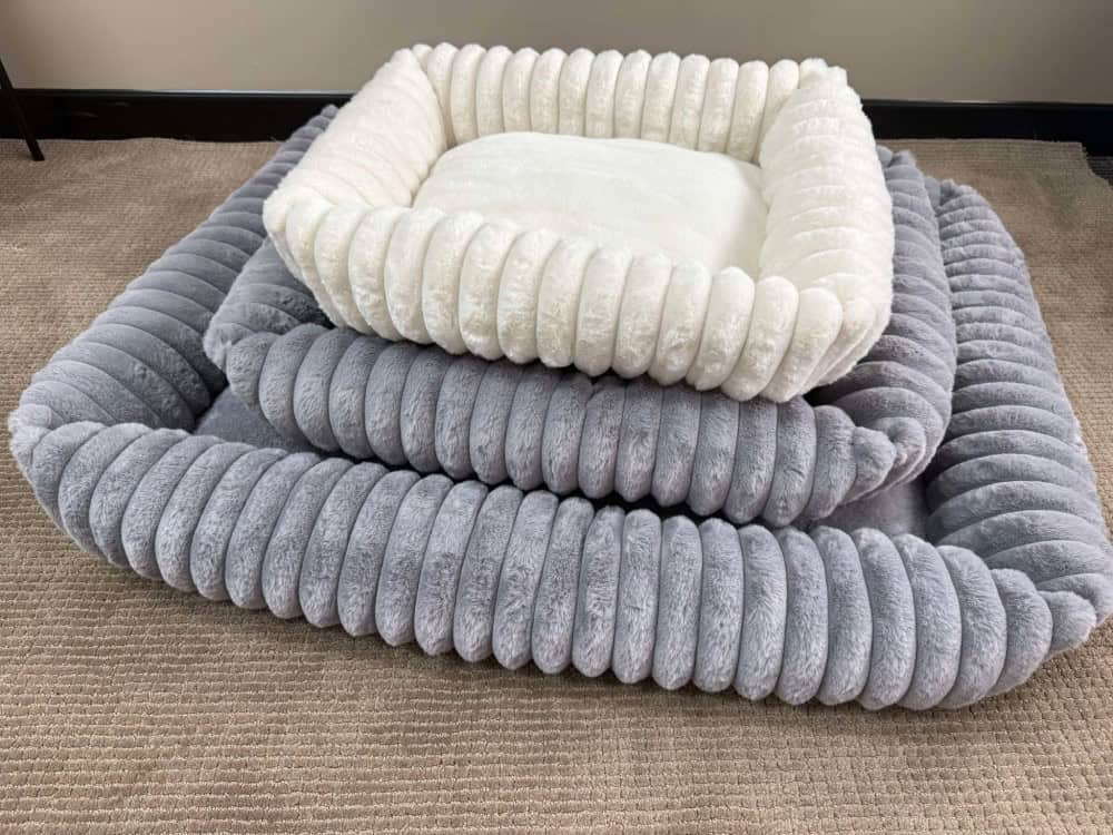 Buster Cat Bed - 3 Sizes