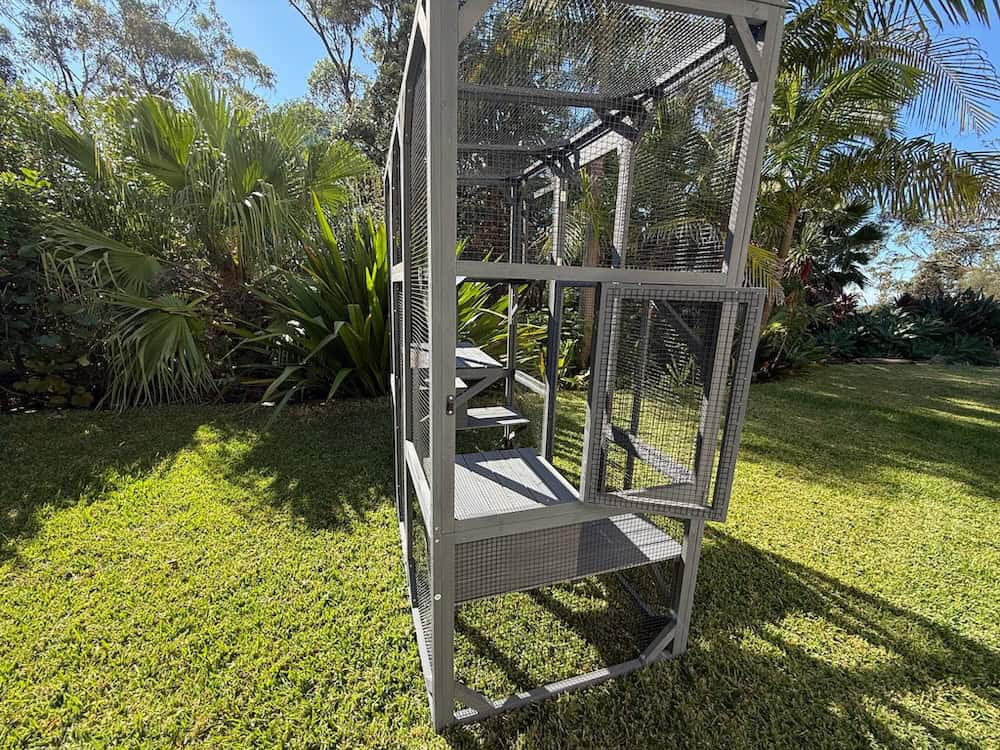 Condo Cat Enclosure - Smaller door on side